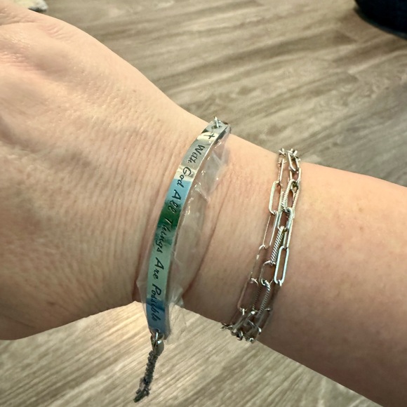 ivyAnan Jewellery Inspirational Engraved Bracelet Bangle Stainless Steel - Picture 5 of 7